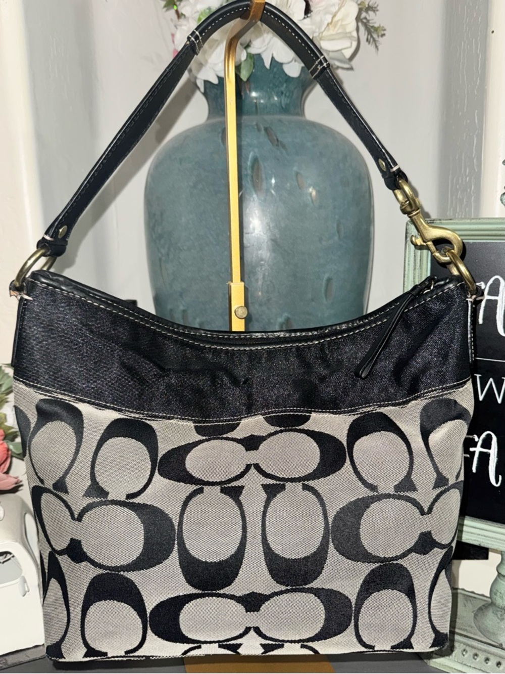 Coach signature canvas Hobo shoulder bag Black and Gray Patterned 2007 EUC - Picture 3 of 14